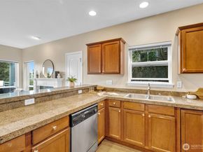 3112 SW Avalon Way 302, Seattle WA 98126