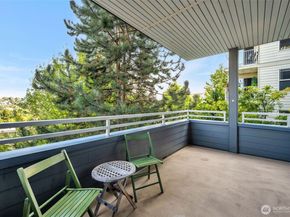 3112 SW Avalon Way 302, Seattle WA 98126