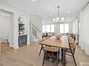 14332 148th Place NE 25, Woodinville WA 98072