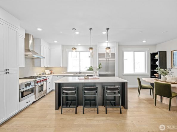 14332 148th Place NE 25, Woodinville WA 98072