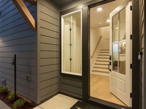 14332 148th Place NE 25, Woodinville WA 98072