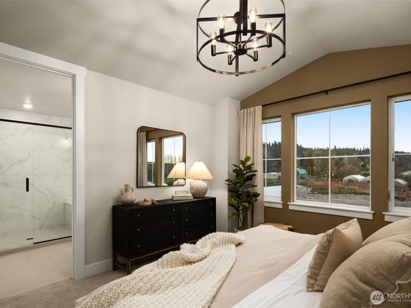 14332 148th Place NE 25, Woodinville WA 98072