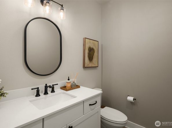 14332 148th Place NE 25, Woodinville WA 98072