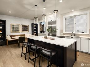 14332 148th Place NE 25, Woodinville WA 98072