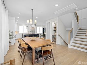 14332 148th Place NE 25, Woodinville WA 98072