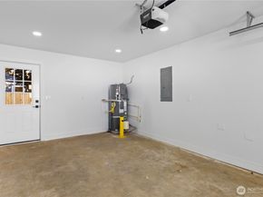 9737 Evanston Avenue N, Seattle WA 98103