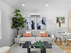 9737 Evanston Avenue N, Seattle WA 98103