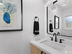 9737 Evanston Avenue N, Seattle WA 98103