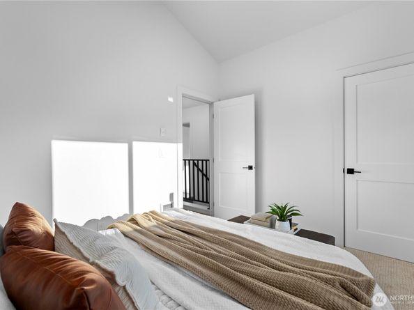 9737 Evanston Avenue N, Seattle WA 98103