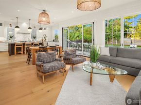 5142 48th Avenue NE, Seattle WA 98105