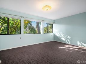 5401 SW Beach Drive Terrace, Seattle WA 98116