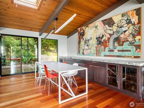 5401 SW Beach Drive Terrace, Seattle WA 98116