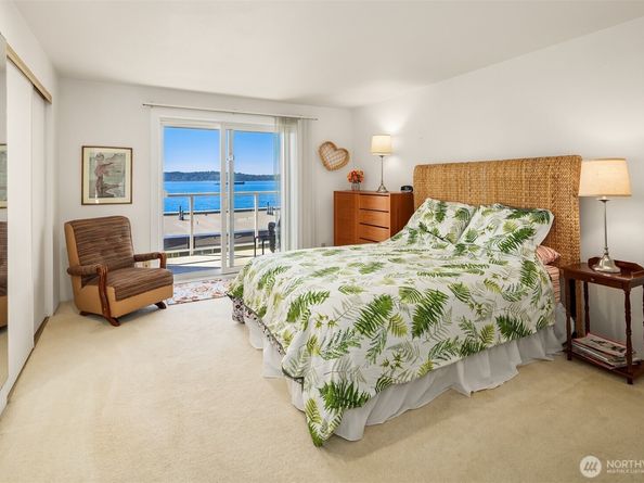 10203 47th Avenue SW C12, Seattle WA 98146
