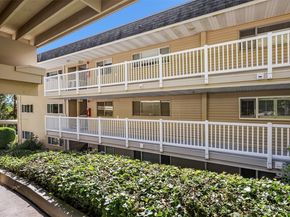 10203 47th Avenue SW C12, Seattle WA 98146