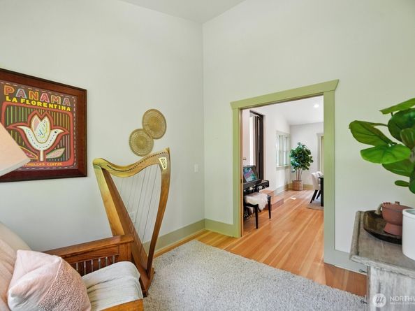 7936 29th Avenue SW, Seattle WA 98126