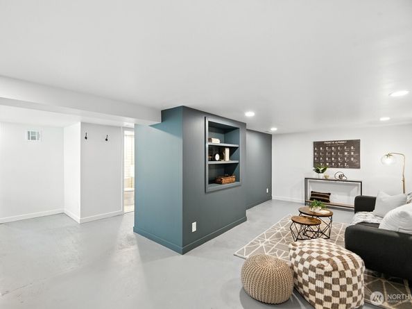 7936 29th Avenue SW, Seattle WA 98126