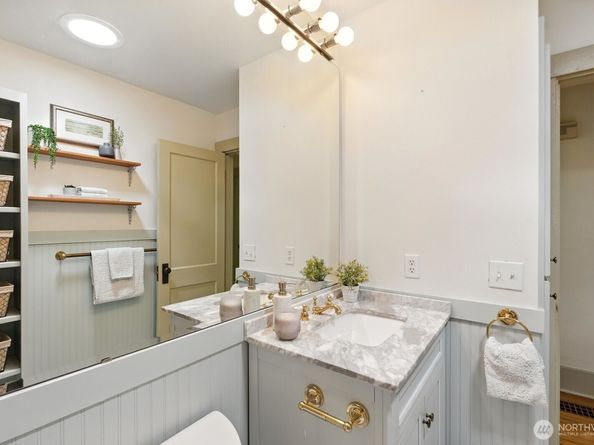 7936 29th Avenue SW, Seattle WA 98126