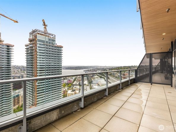 1808 Minor Ave 3601, Seattle WA 98101