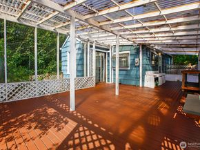 19727 Locust Way, Lynnwood WA 98036