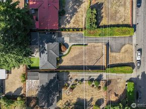 915 Monroe Avenue NE, Renton WA 98056