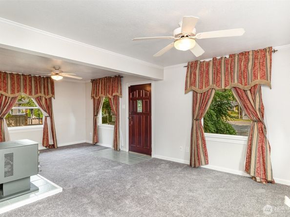 2102 Jackson Avenue, Everett WA 98203