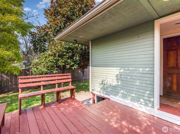 2102 Jackson Avenue, Everett WA 98203