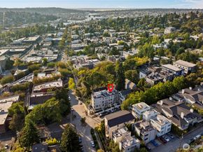 3607 Linden Avenue N, Seattle WA 98103