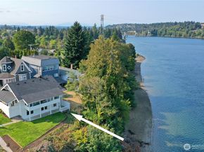 110 11th Street Pl, Bremerton WA 98337