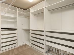 122 Ilwaco Place SE, Renton WA 98059