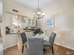 9023 Mary Avenue NW 401, Seattle WA 98117