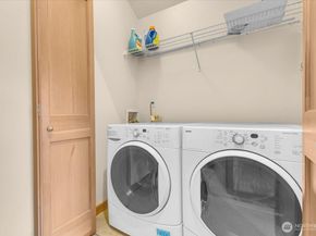 1719 SW Henderson Street, Seattle WA 98106