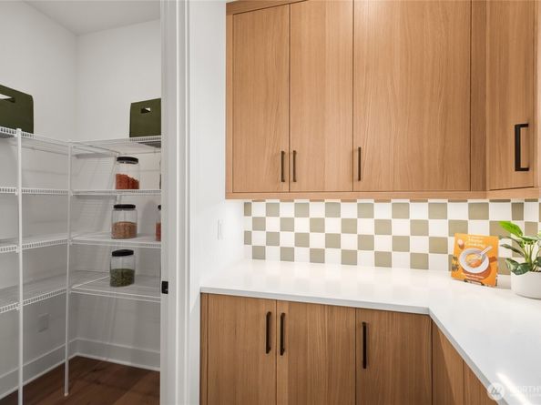 4370 SW Kerbin Lane 377, Port Orchard WA 98367