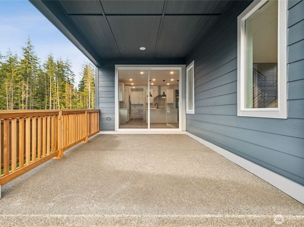 4370 SW Kerbin Lane 377, Port Orchard WA 98367