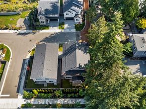 21425 116th Place SE, Kent WA 98031