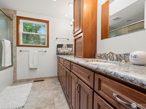 2310 Squak Mountain Loop SW, Issaquah WA 98027