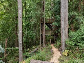 2310 Squak Mountain Loop SW, Issaquah WA 98027