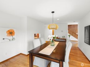2310 Squak Mountain Loop SW, Issaquah WA 98027