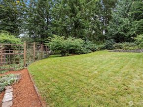 2310 Squak Mountain Loop SW, Issaquah WA 98027