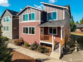 1060 Banyan Street, Bremerton WA 98310