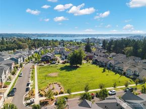 1060 Banyan Street, Bremerton WA 98310