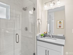 9547 Wallingford Avenue N, Seattle WA 98103