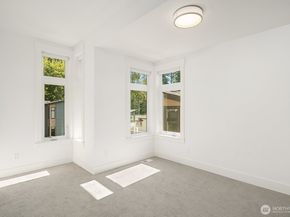 4255 216th Place SE, Issaquah WA 98029