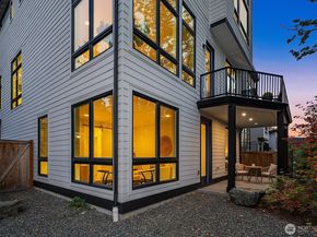 4255 216th Place SE, Issaquah WA 98029