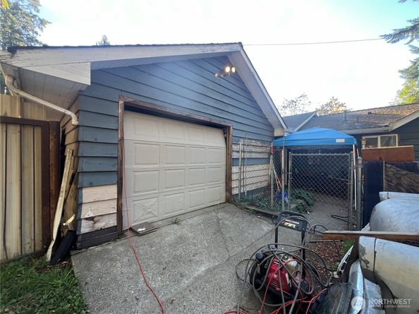 12054 3rd Avenue S, Seattle WA 98168