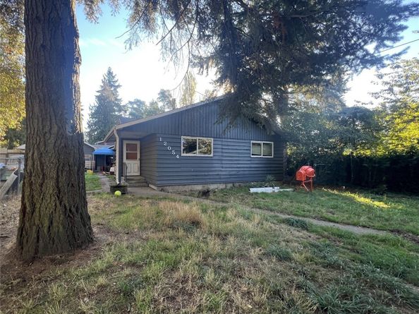 12054 3rd Avenue S, Seattle WA 98168