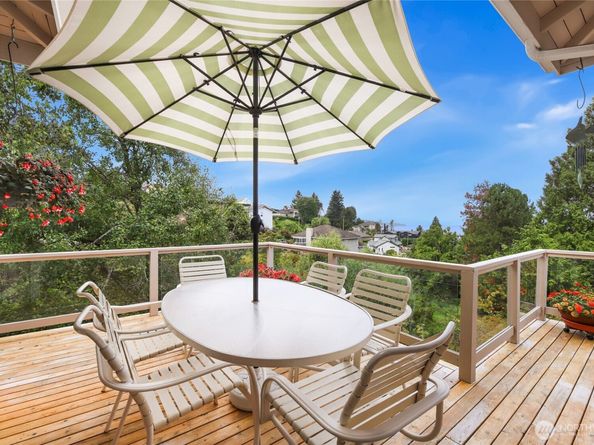 621 SW 295th Place, Federal Way WA 98023