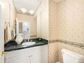 621 SW 295th Place, Federal Way WA 98023