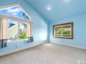 522 NE 81st Street, Seattle WA 98115