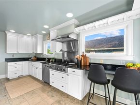 522 NE 81st Street, Seattle WA 98115