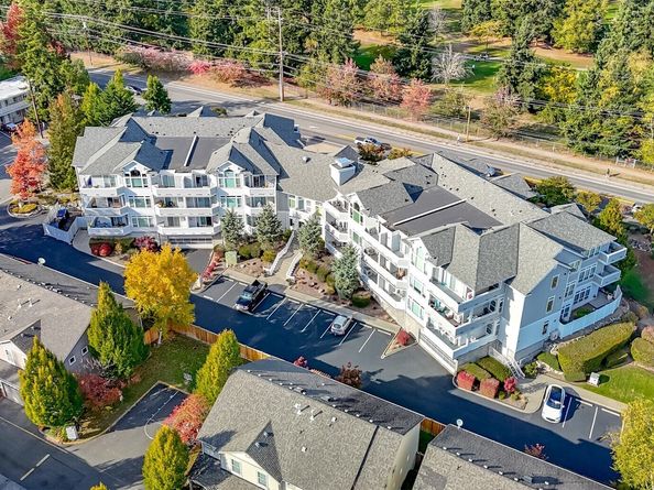 6918 208th Street SW 208, Lynnwood WA 98036